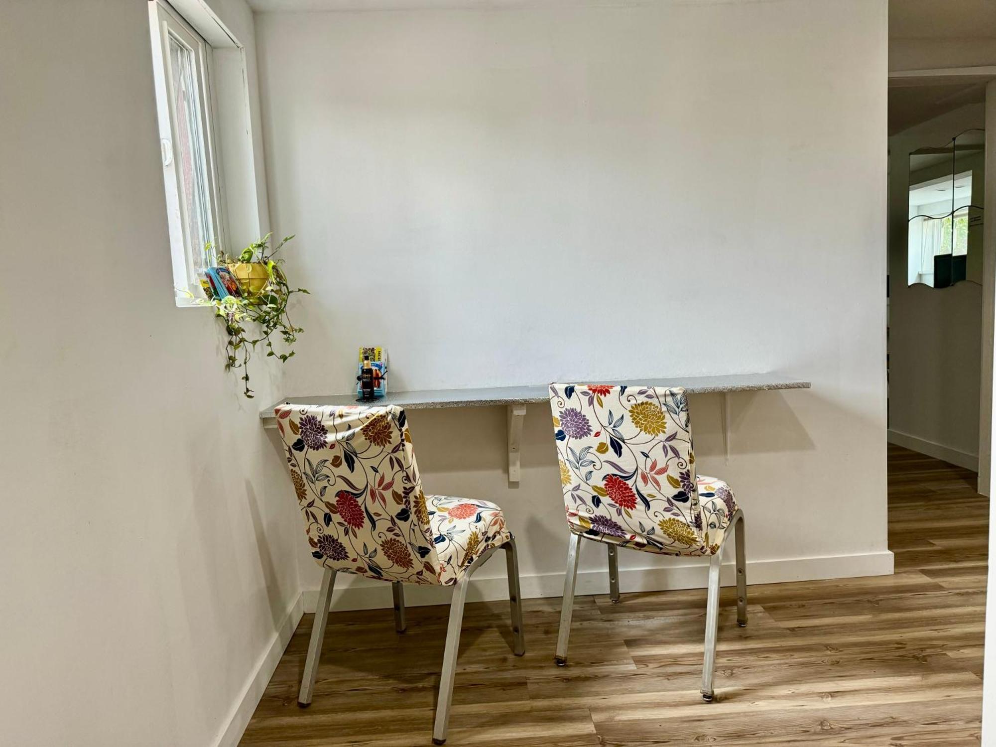 Tiny Private Room On The 1St Floor With Shared Bathroom Near Seatac Airport And Downtown Seattle Exterior photo