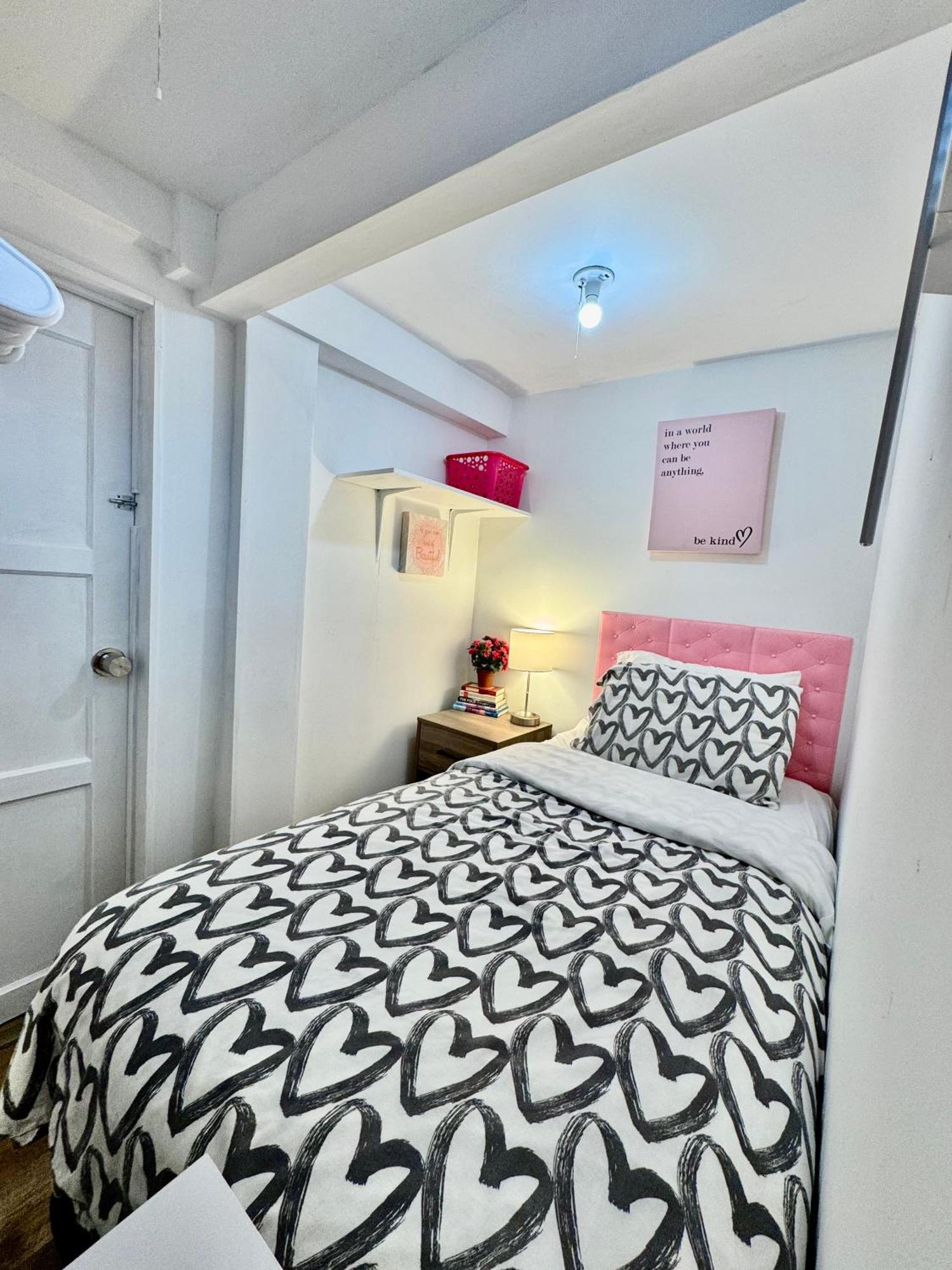 Tiny Private Room On The 1St Floor With Shared Bathroom Near Seatac Airport And Downtown Seattle Exterior photo